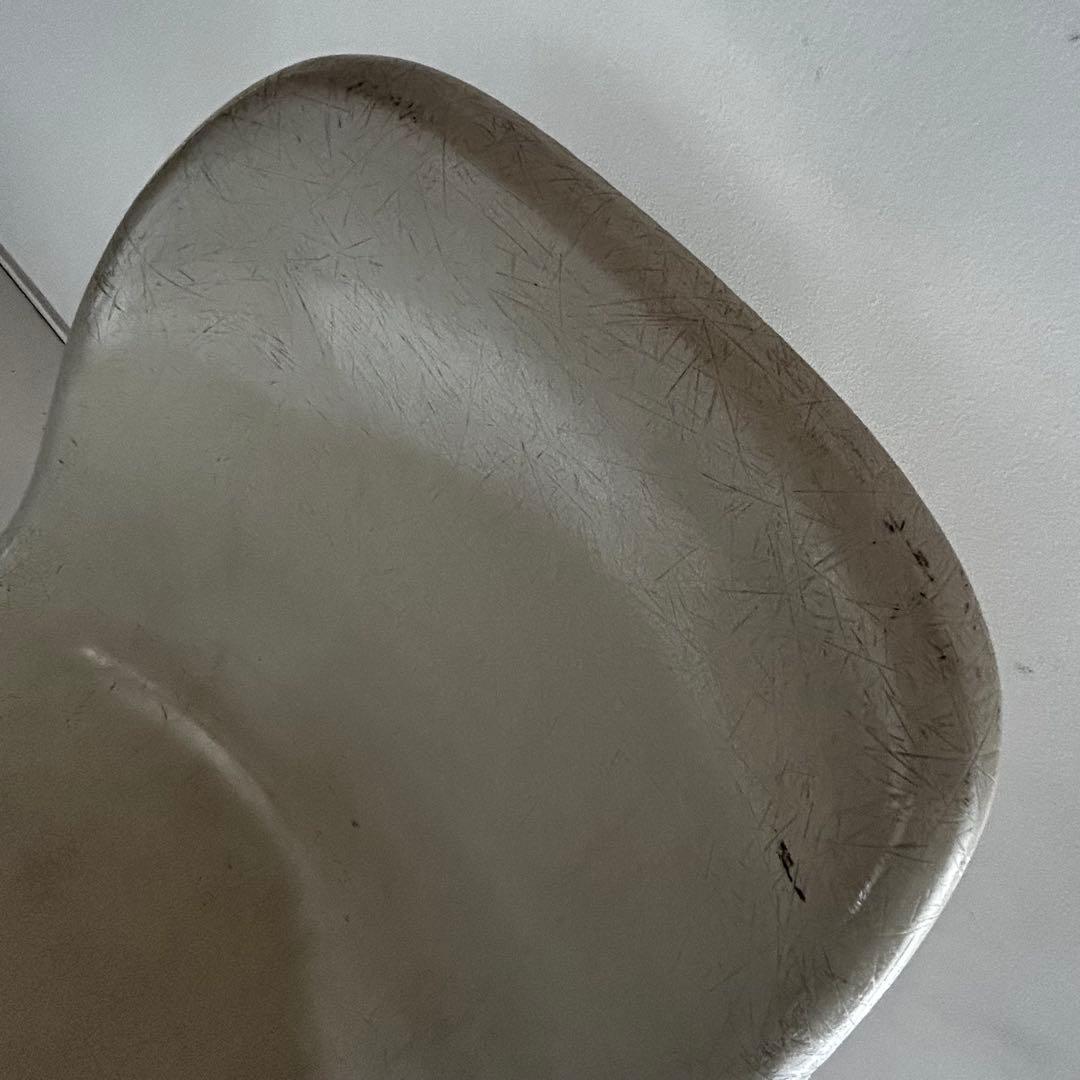 ハーマンミラー イームズ サイドシェルチェア キャスター付き コントラクトベース