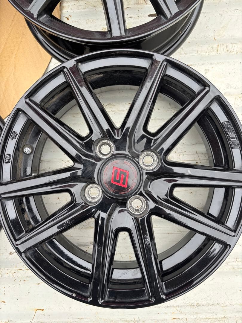 アルミホイール　14インチ