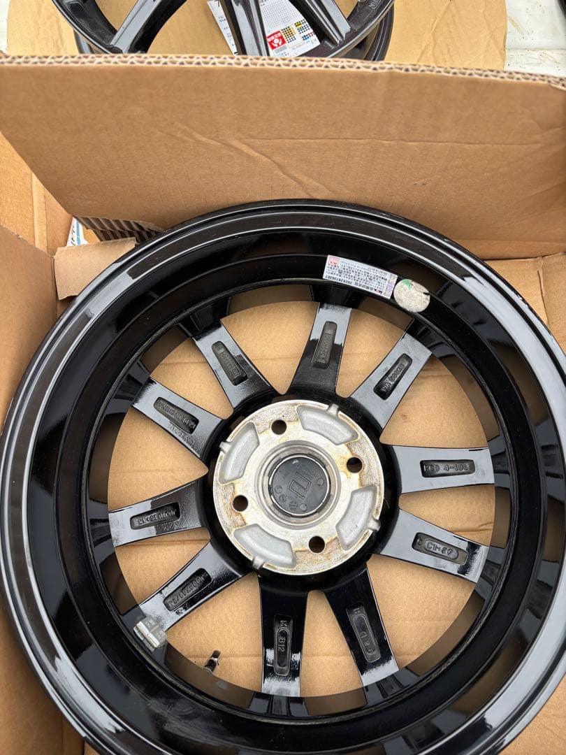 アルミホイール　14インチ