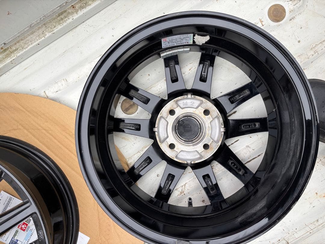 アルミホイール　14インチ