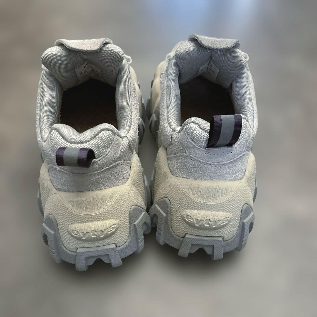 E ytys Halo オフホワイト スエード 36 美品