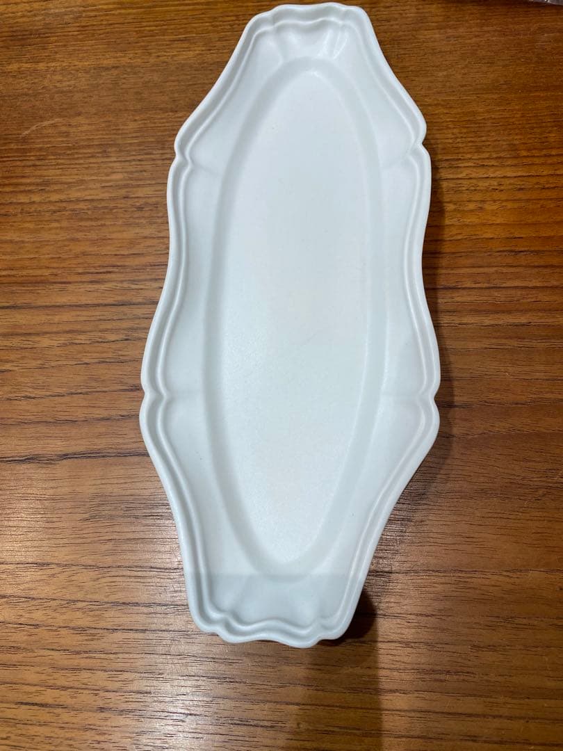 臼杵焼　オーバル型プレートセット（黒・白）　恵里