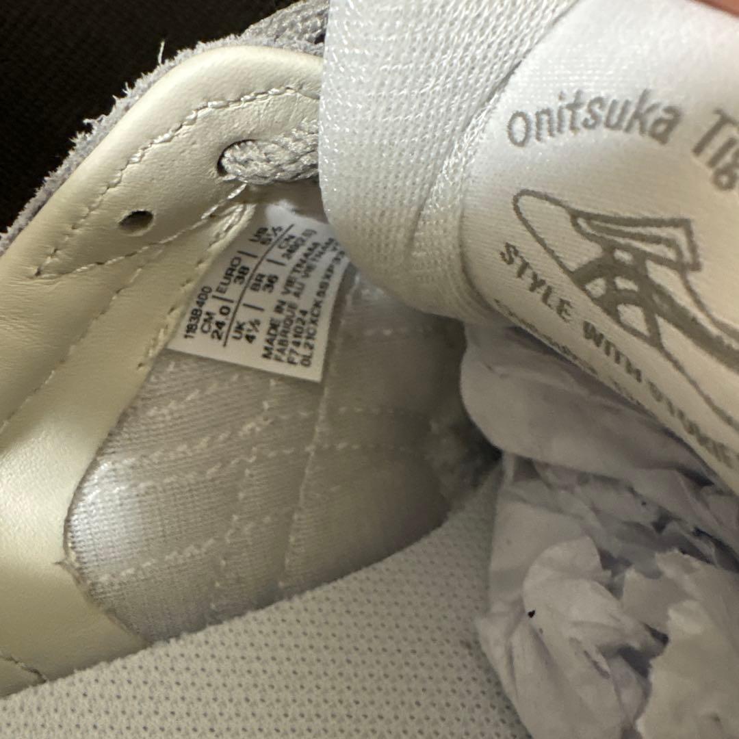 【新品未使用品】Onitsuka Tiger グレー スニーカー