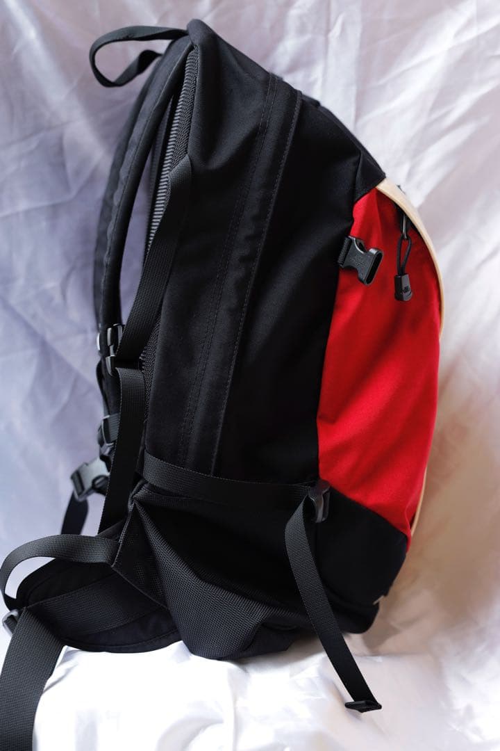 シュプリームThe North Face バックパック 18FW中古