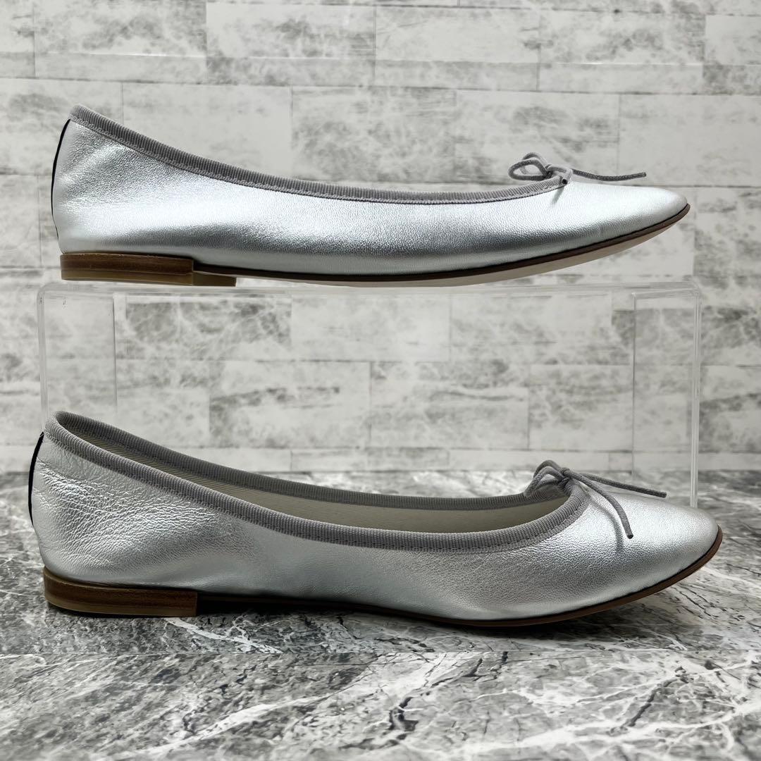 【新品同様】 レペット サンドリオン バレエシューズ 41 シルバー レザー