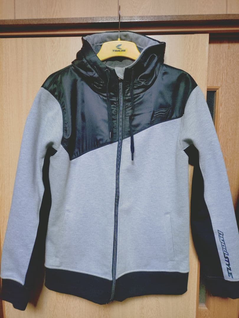 HYODヒョードー　パーカージャケット　Lサイズ　ブラック・グレー