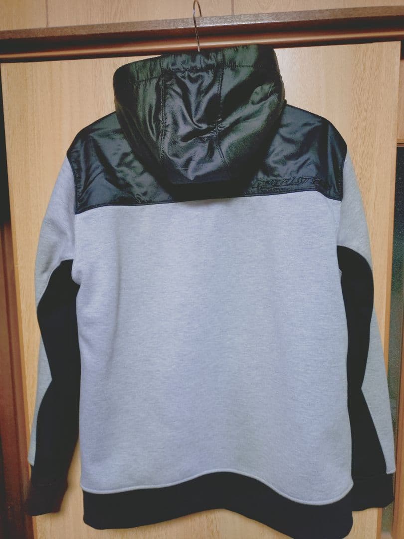 HYODヒョードー　パーカージャケット　Lサイズ　ブラック・グレー