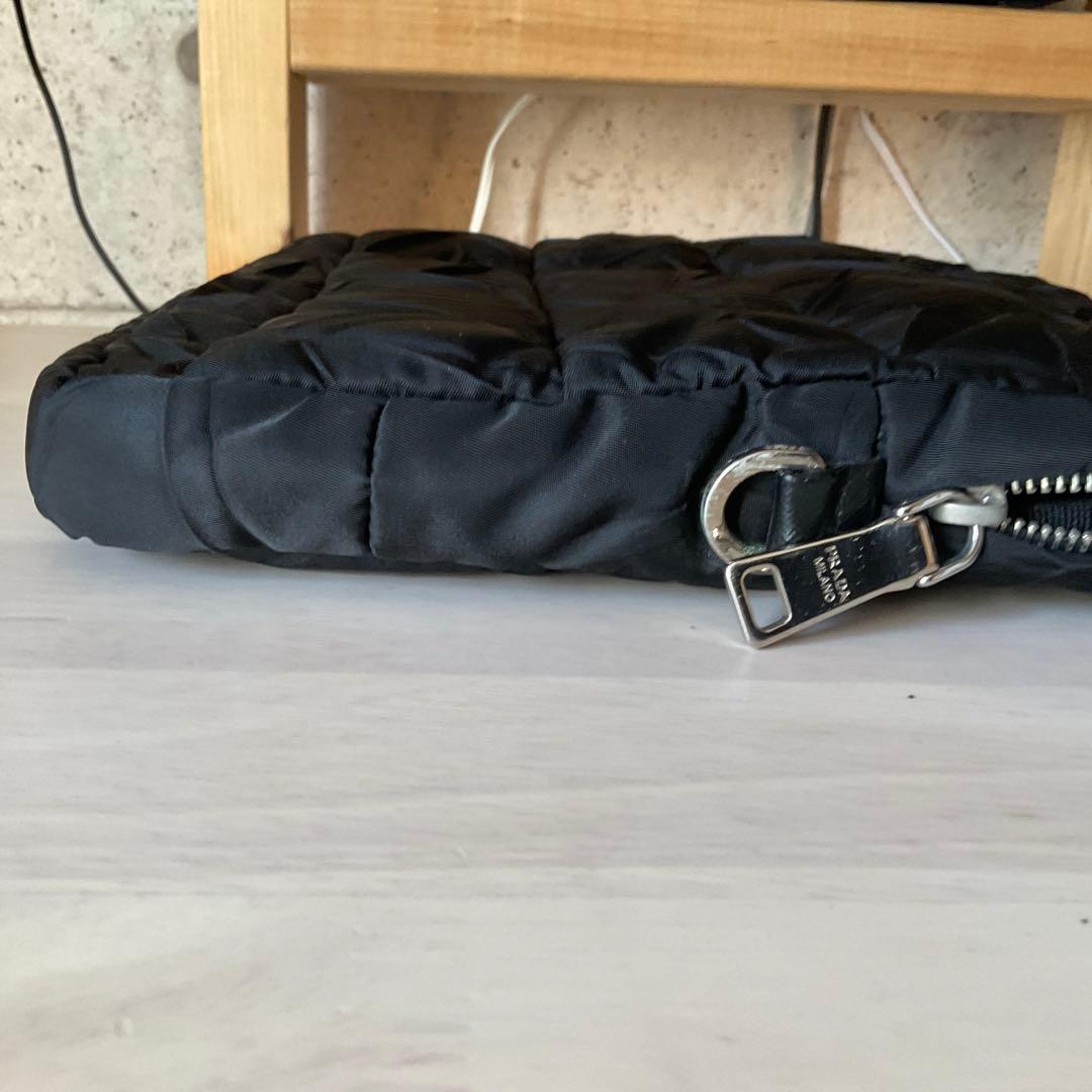 専用。お値下げました。PRADAメンズセカンドバッグ ポーチおまけ付き