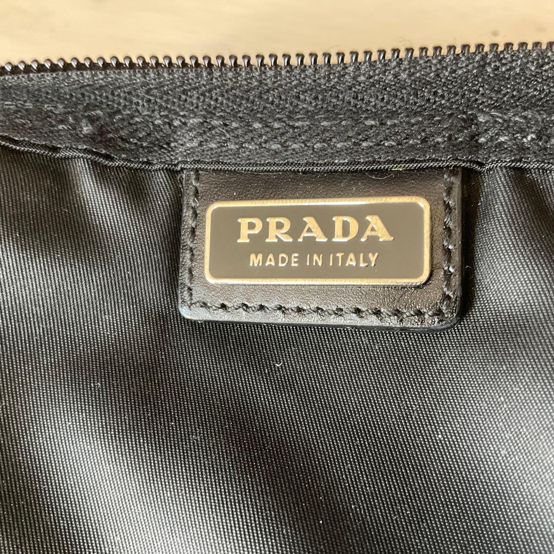 専用。お値下げました。PRADAメンズセカンドバッグ ポーチおまけ付き