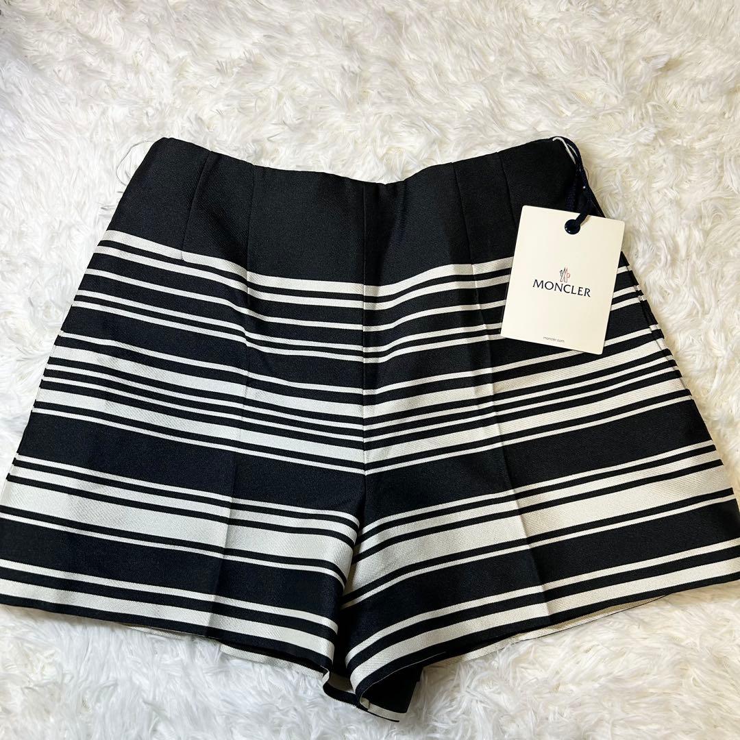 新品タグ付✨️モンクレール ショートパンツ ストライプ リボン 黒 白 40