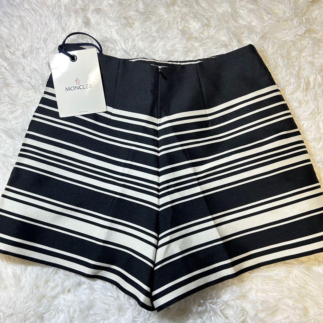 新品タグ付✨️モンクレール ショートパンツ ストライプ リボン 黒 白 40