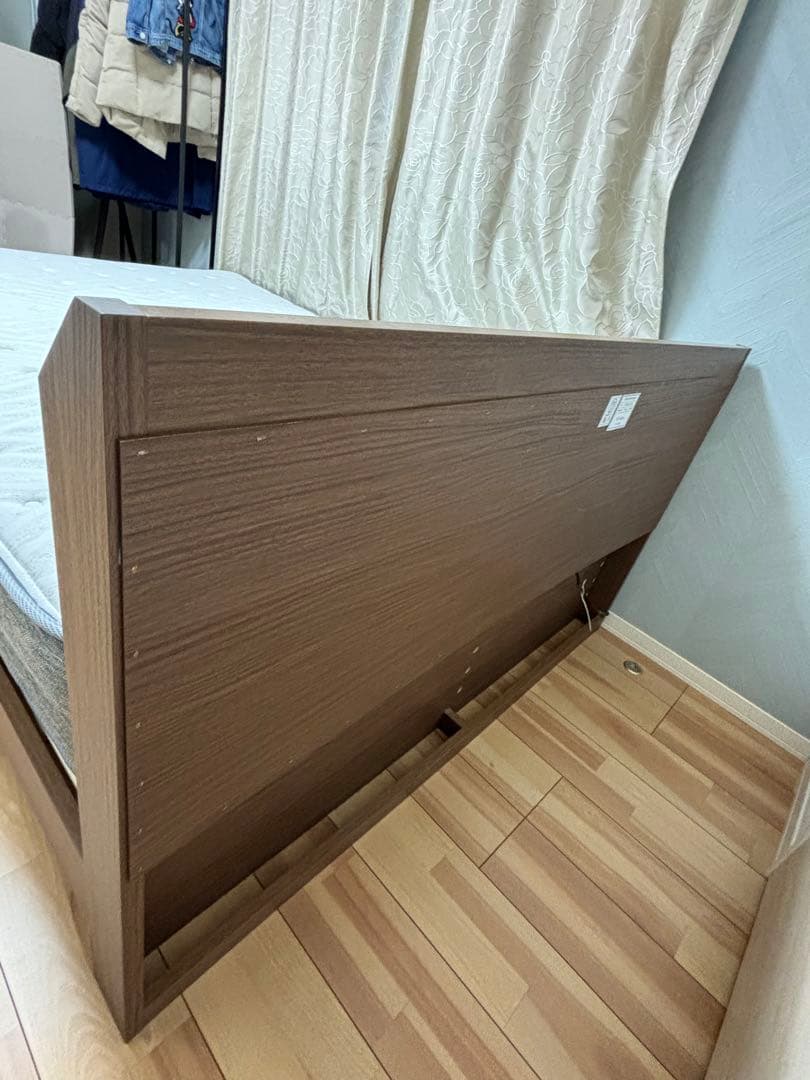 ダブルベッド フレーム+マットレス ニトリ