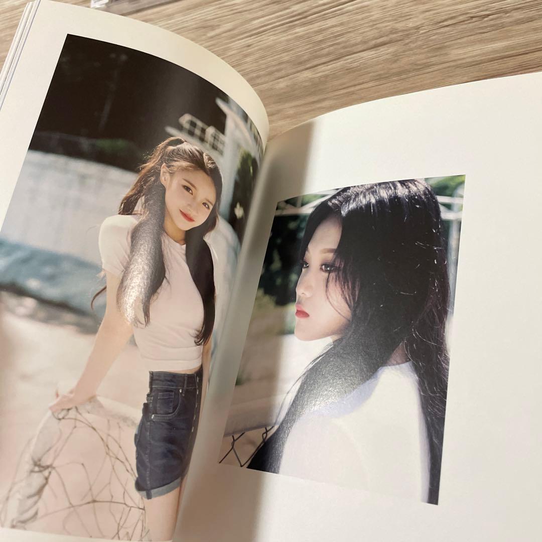 今月の少女　LOONA ++ CD 初回限定盤B 韓国アイドル　廃盤