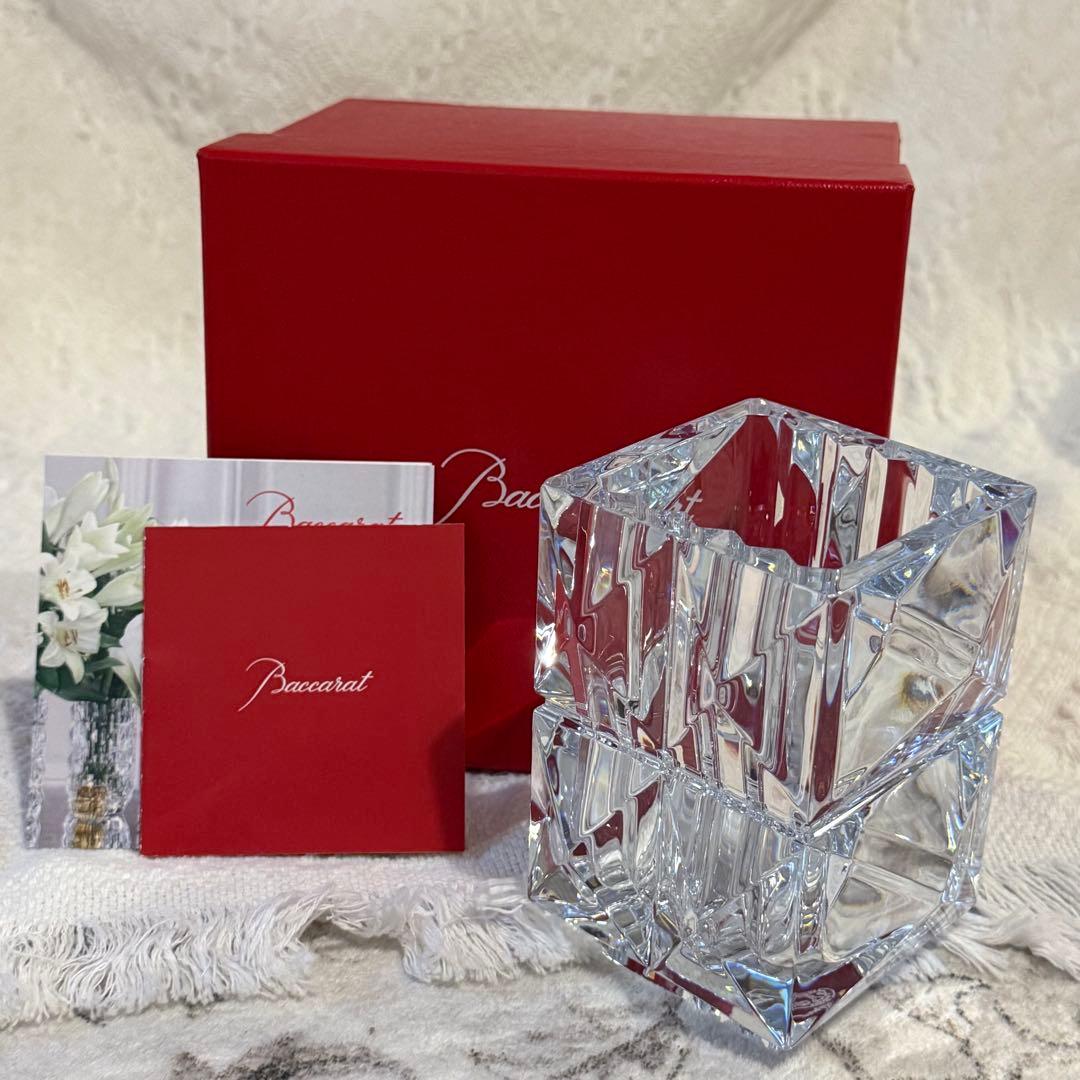 【最終価格】新品　Baccarat バカラ ルクソール ペンホルダー 花瓶