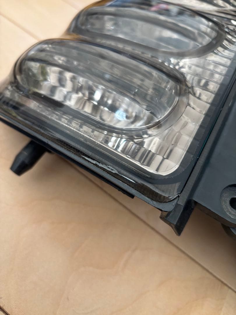 ダイハツ　ミラジーノ　L700 テールランプ　スモーク　コーキング済