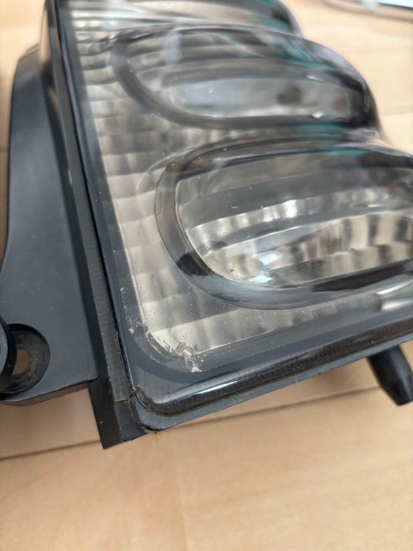 ダイハツ　ミラジーノ　L700 テールランプ　スモーク　コーキング済