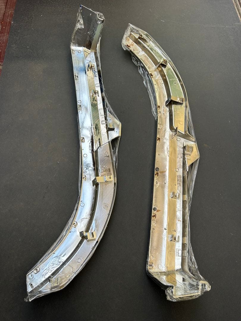 三菱ふそうスーパーグレード/07/17メッキフェンダーパネル左右セット