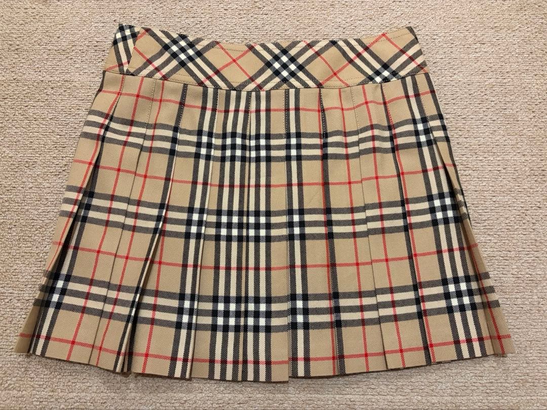 BURBERRYバーバリー　ミニスカート　巻きスカート　ベルトプリーツ