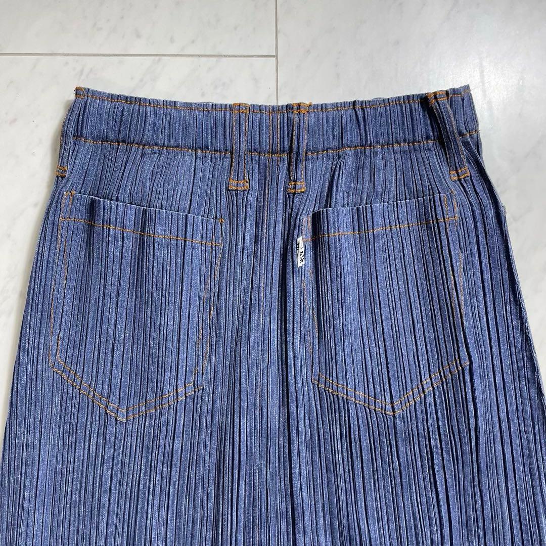 プリーツプリーズ イッセイミヤケ デニム調スカート 膝下丈 ポケット ステッチ