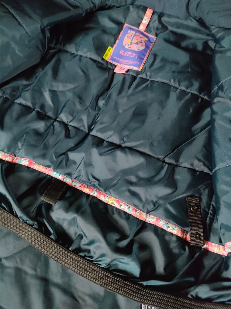 BURTON子ども用フード付きスキーウェア