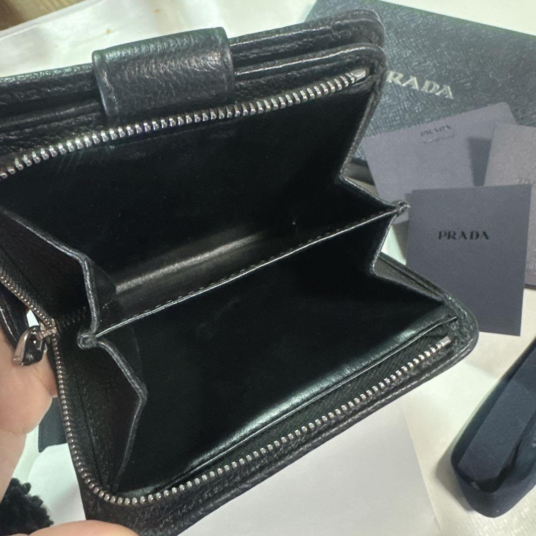 PRADA 現行品 ヴィッテロダイノレザー 二つ折り財布