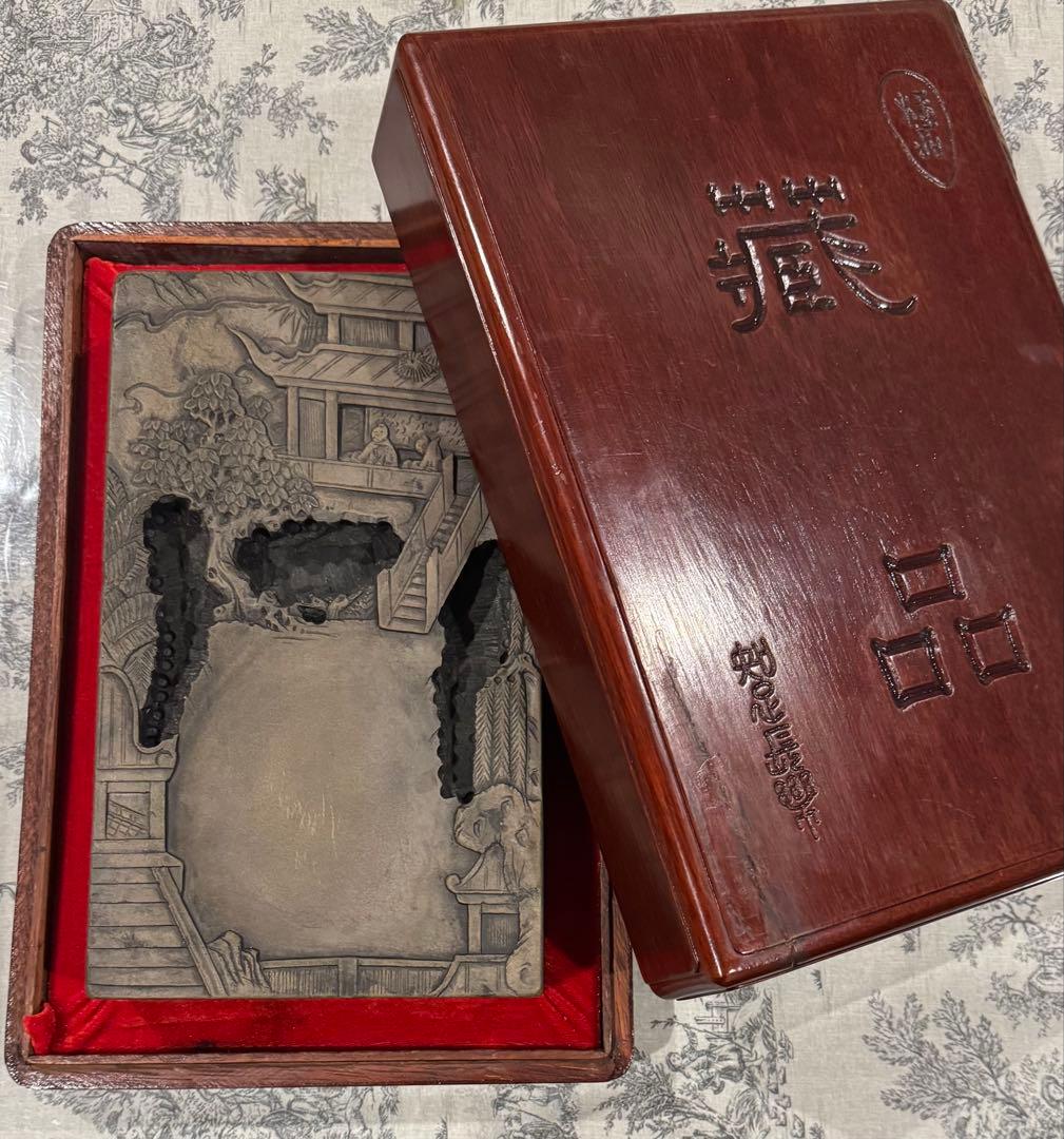 大型硯(木製収納木箱付)