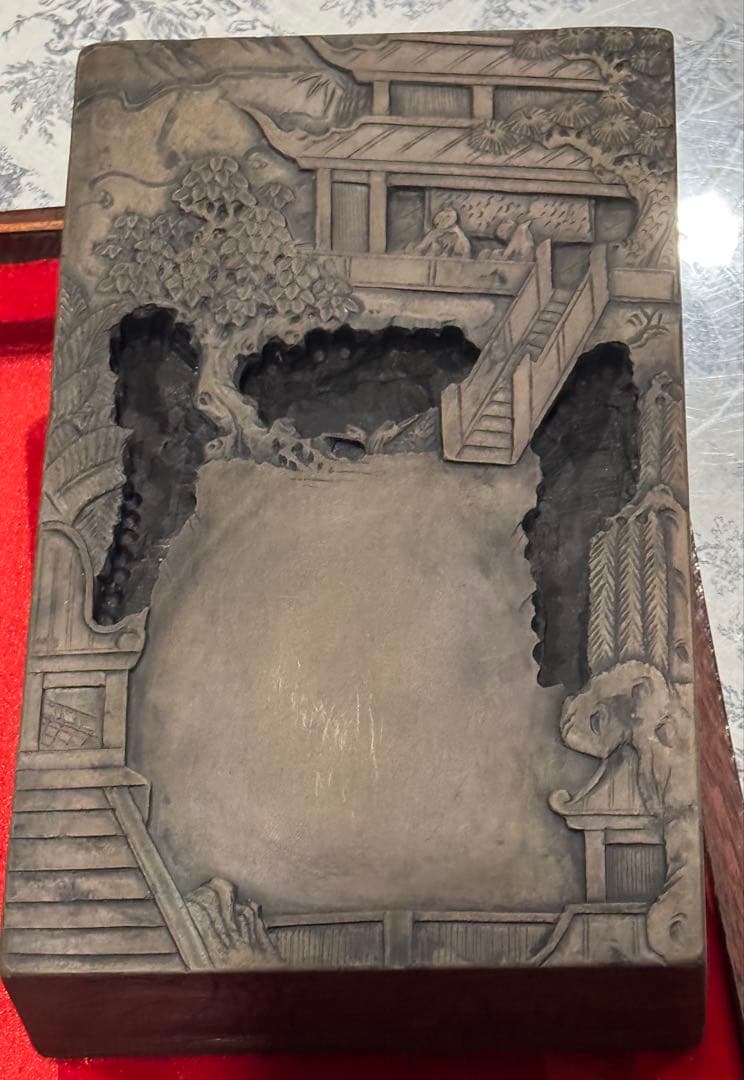 大型硯(木製収納木箱付)