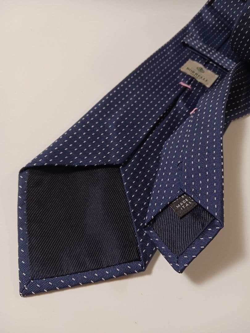 TK　美品　LUIGI BORRELLIボレリ 濃紺縦長ホワイトドットタイ