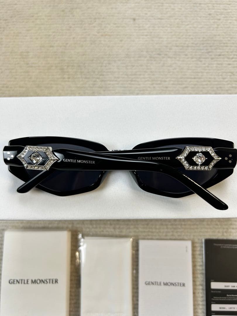 [新品]Gentle Monster ジェントルモンスター RUVY VAN