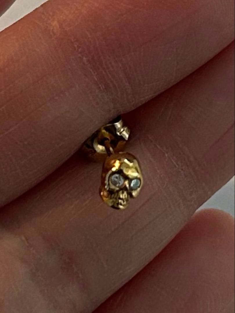 ロイヤルオーダー　18金PGスカルピアスwithダイヤ