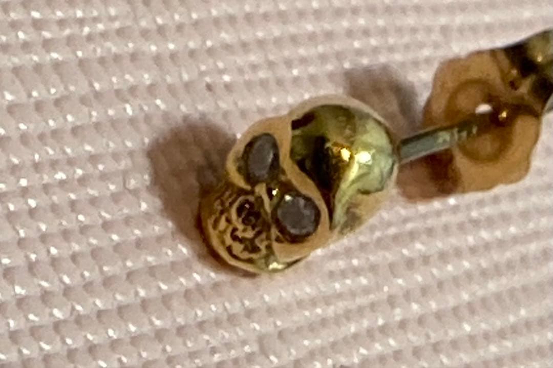 ロイヤルオーダー　18金PGスカルピアスwithダイヤ