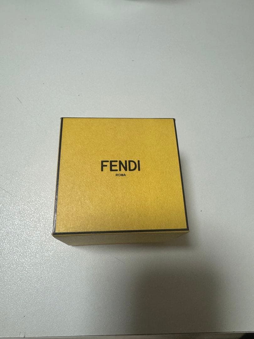 FENDI シルバー ピアス(片耳用) オーロックピアス