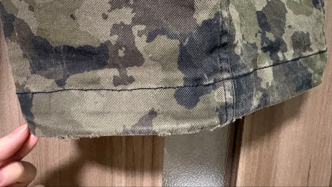 AKAM カモフラージュ ワイドパンツ　迷彩パンツ