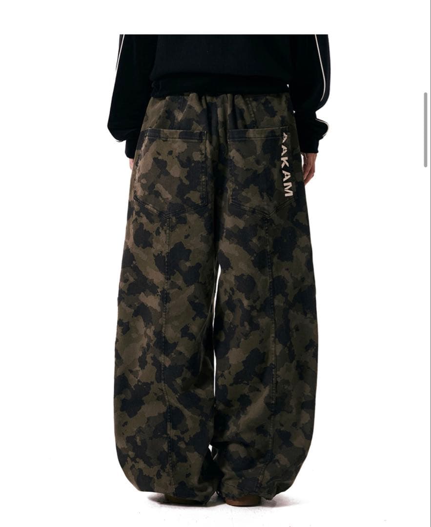 AKAM カモフラージュ ワイドパンツ　迷彩パンツ