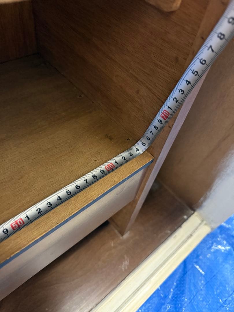 部屋置きにしたら結構いい　ブロカント　キャビネット