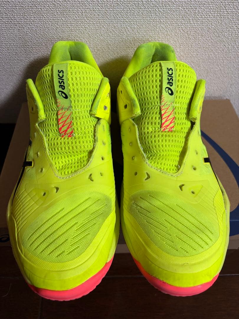asics バレーボールシューズ 蛍光イエロー25.0cm