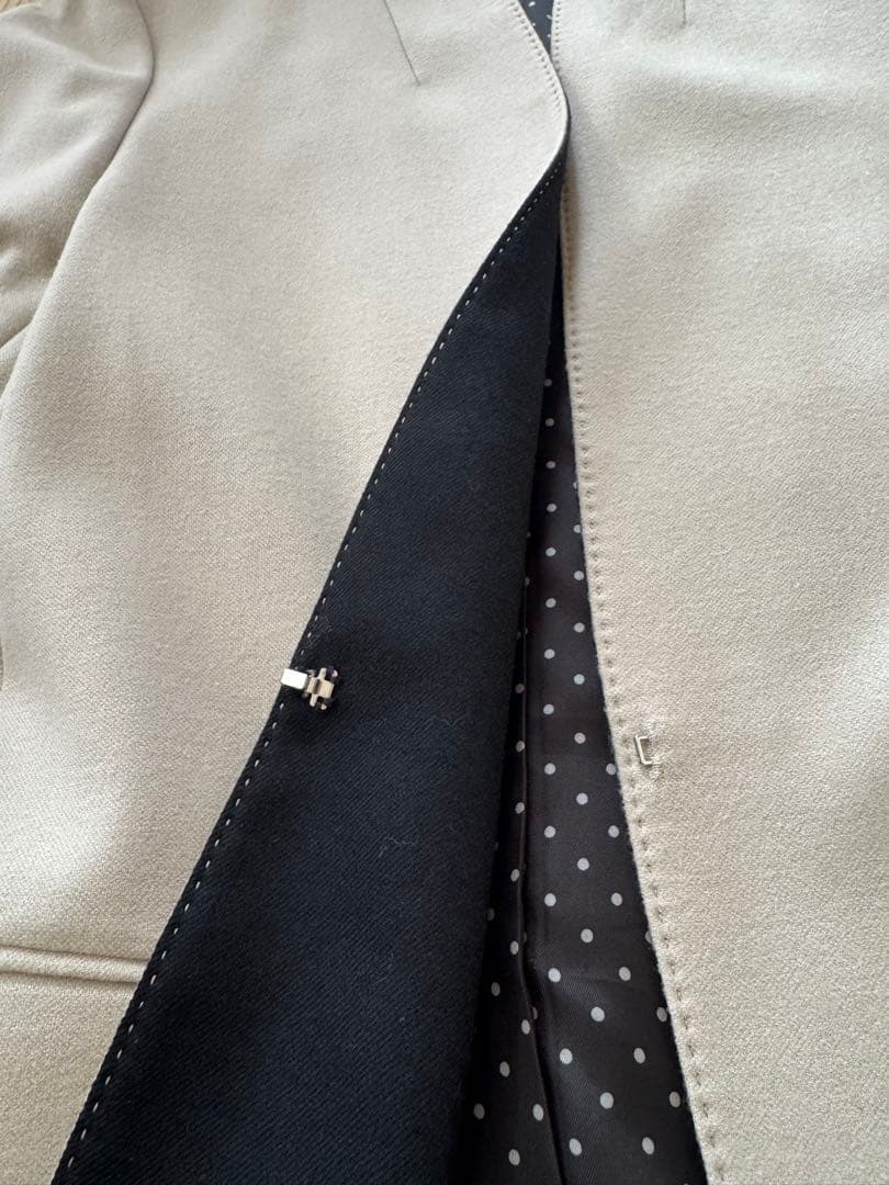 K.T KIYOKO KATASE ベージュ ノーカラージャケット【XLサイズ】