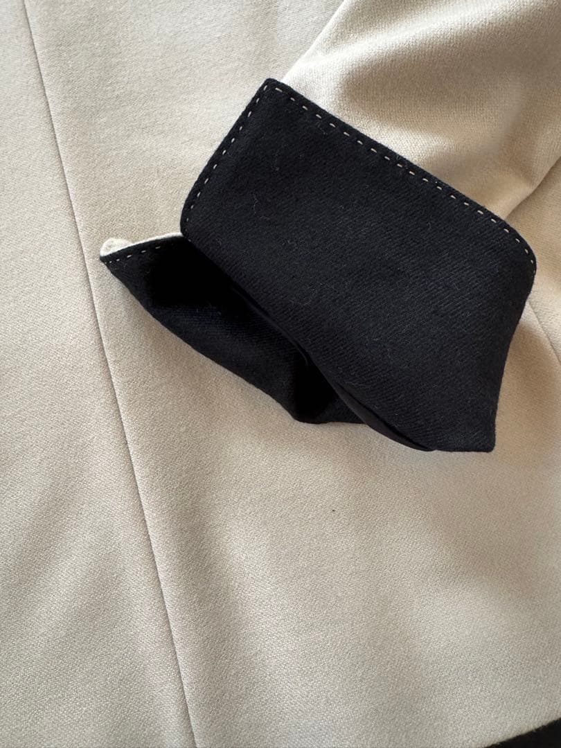 K.T KIYOKO KATASE ベージュ ノーカラージャケット【XLサイズ】