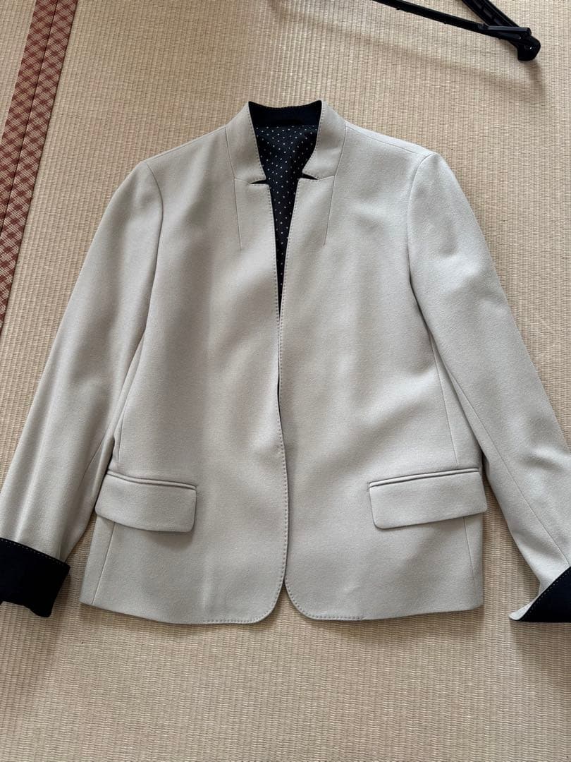 K.T KIYOKO KATASE ベージュ ノーカラージャケット【XLサイズ】