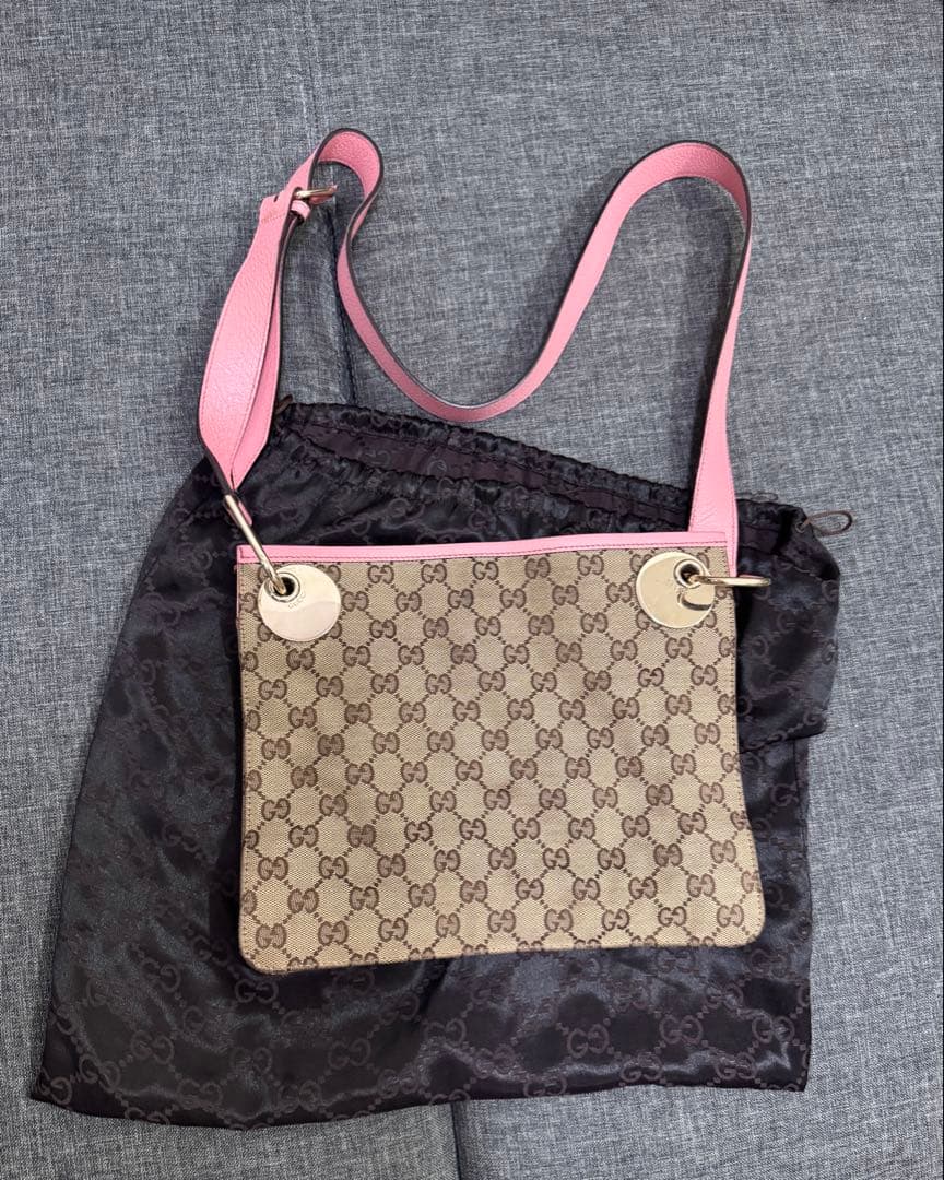 Gucci ショルダーバッグ ピンク