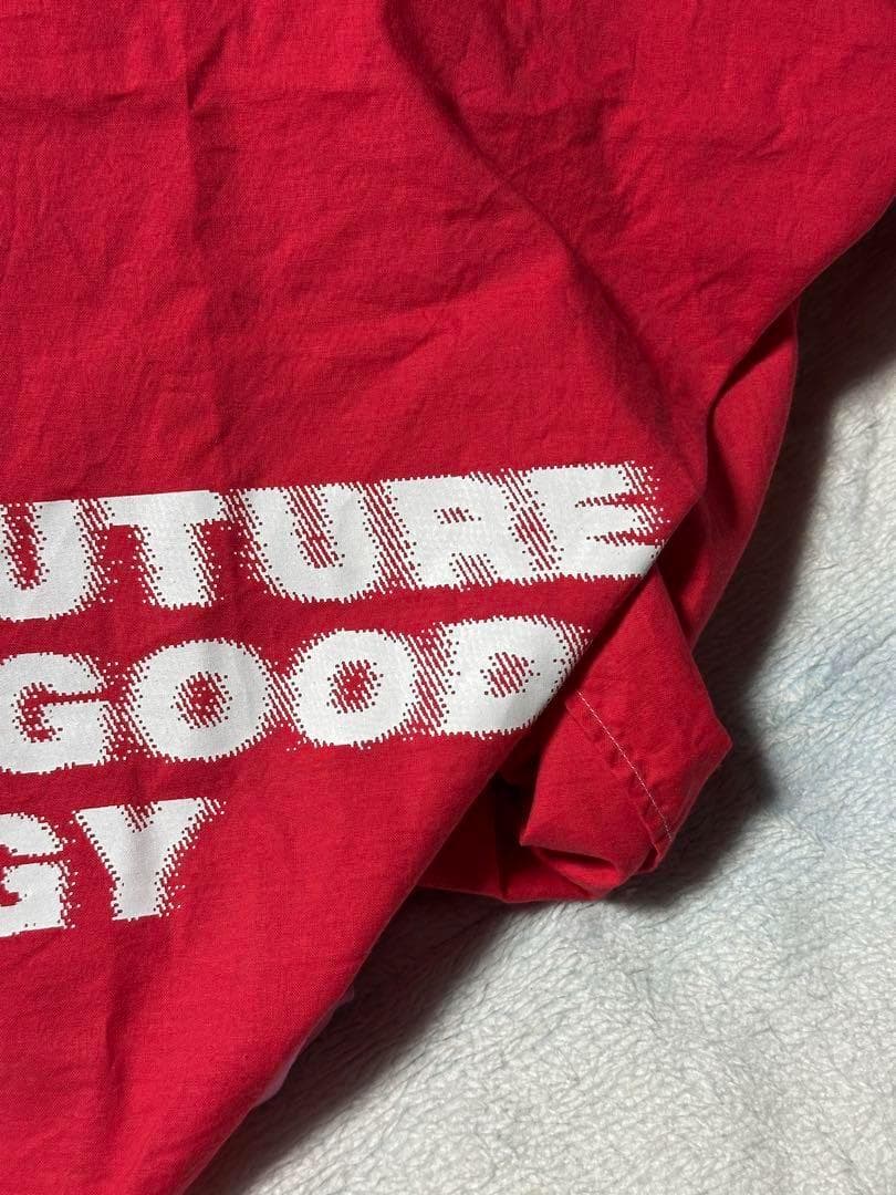 Comme des Garçons Logo Big Stall