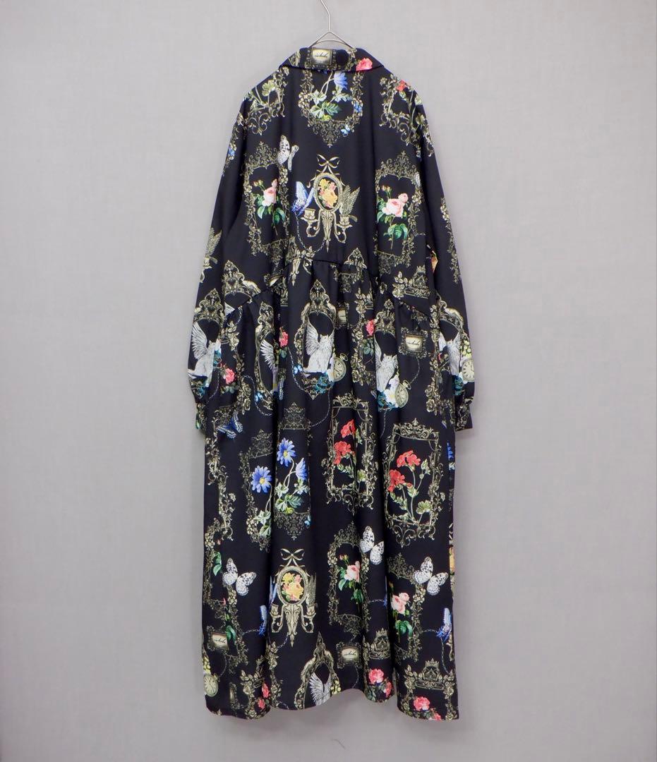 ☆新品タグ付 イズスカラー　553282：ヴィンテージ風額縁柄シャツワンピース