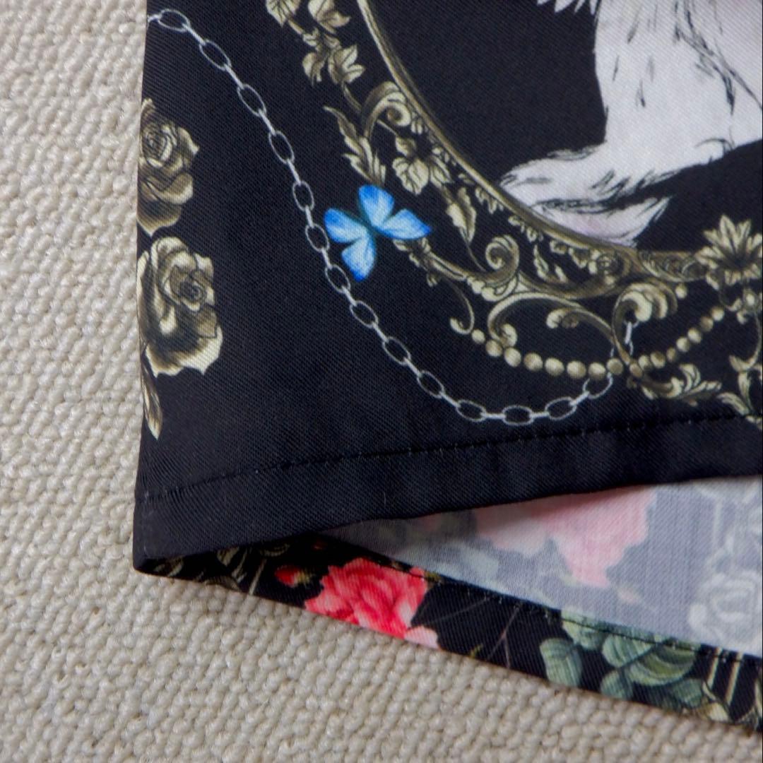 ☆新品タグ付 イズスカラー　553282：ヴィンテージ風額縁柄シャツワンピース