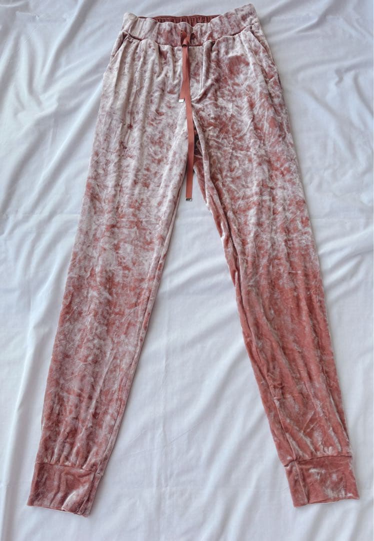 新品チャコット★13,750円 クラシックベロアパンツ ボトムスピーチ TM