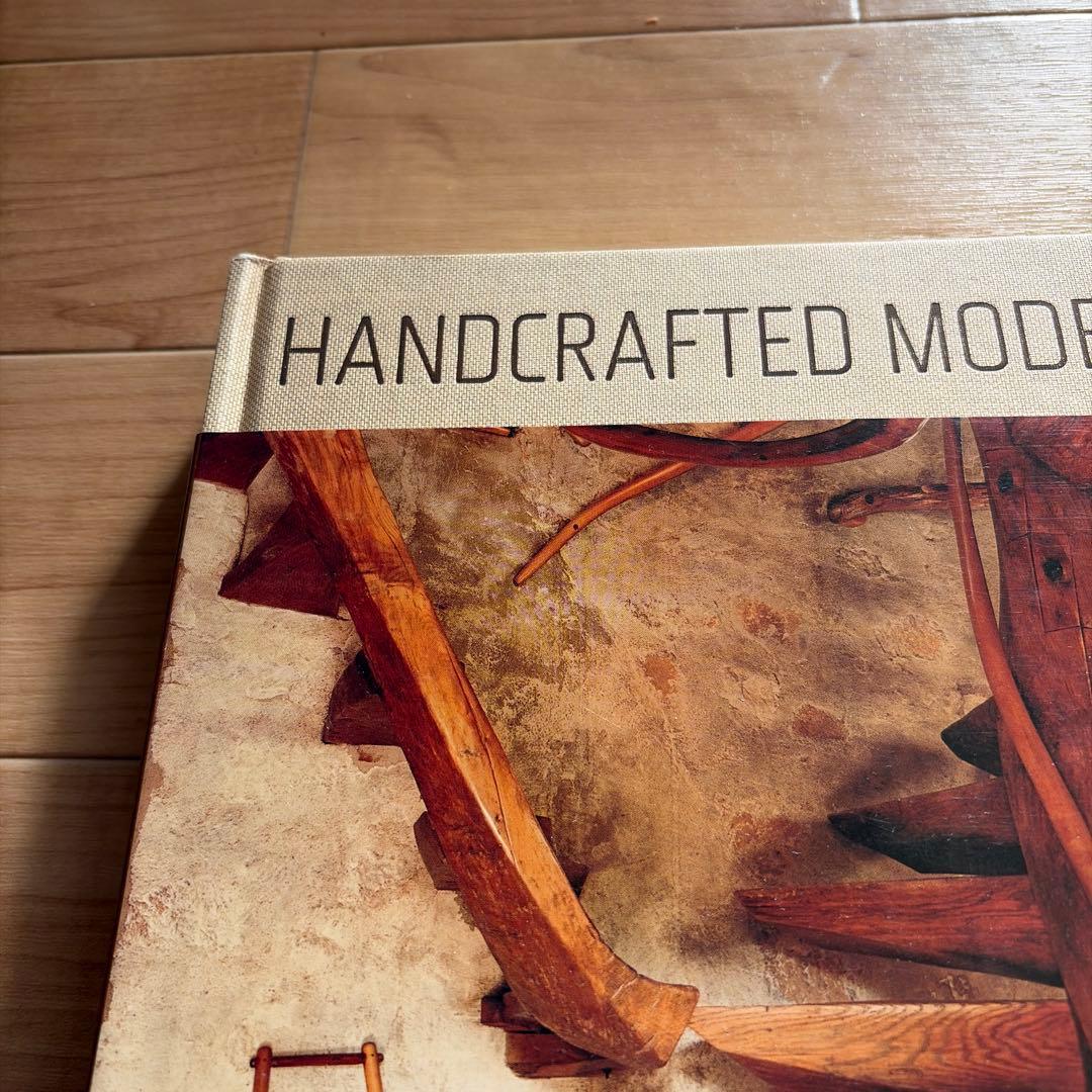 HANDCRAFTED MODERN ハンドクラフテッドモダン　洋書