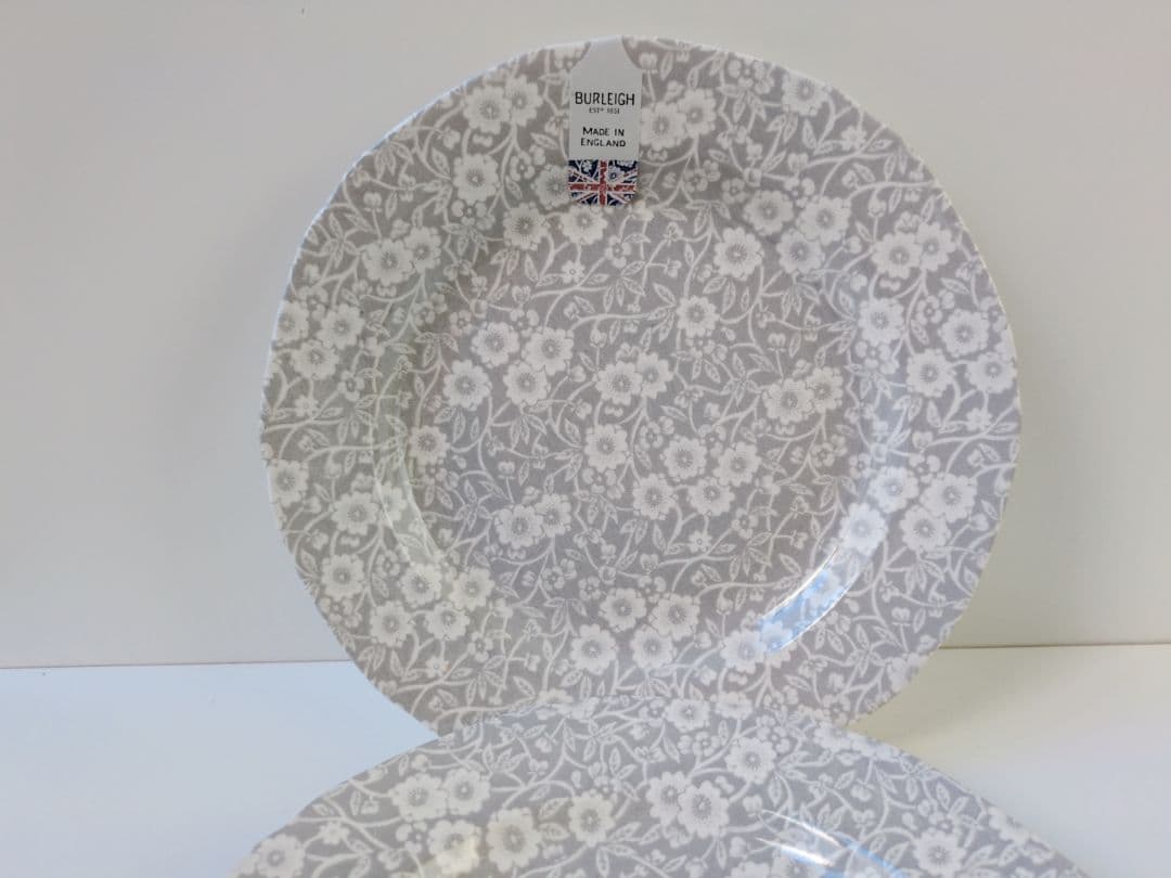 バーレイ　グレーキャリコ　プレート　２枚