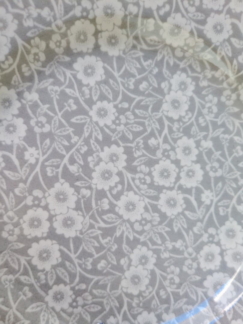 バーレイ　グレーキャリコ　プレート　２枚