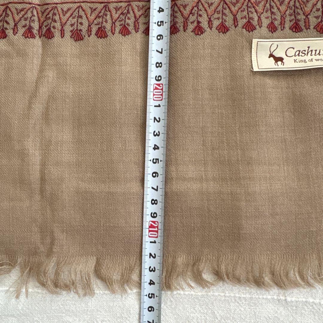 Cashuna大判ストール　小花柄　刺繍　カシューナ　King of wool