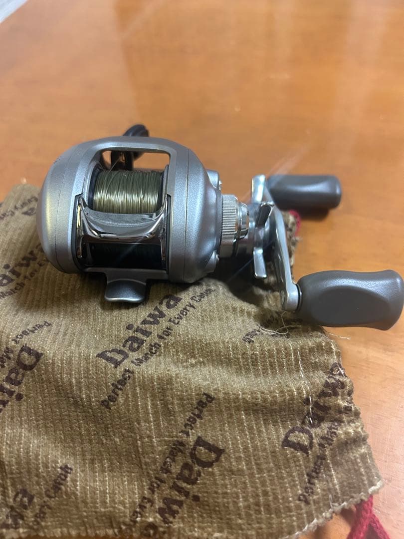 TEAM DAIWA Z 105H ベイトリール
