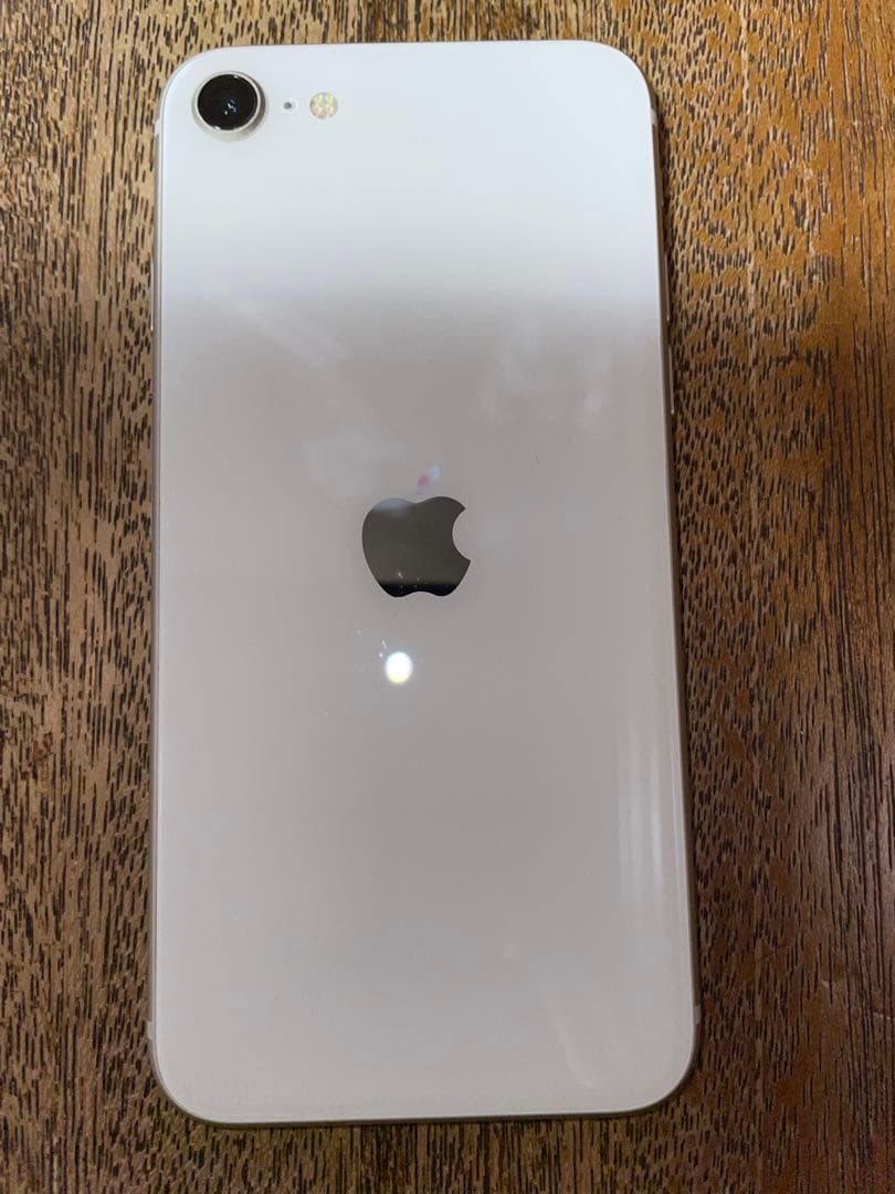 iPhone SE 3 スターライト 白色 64GB （ジャンク）初期設定済み